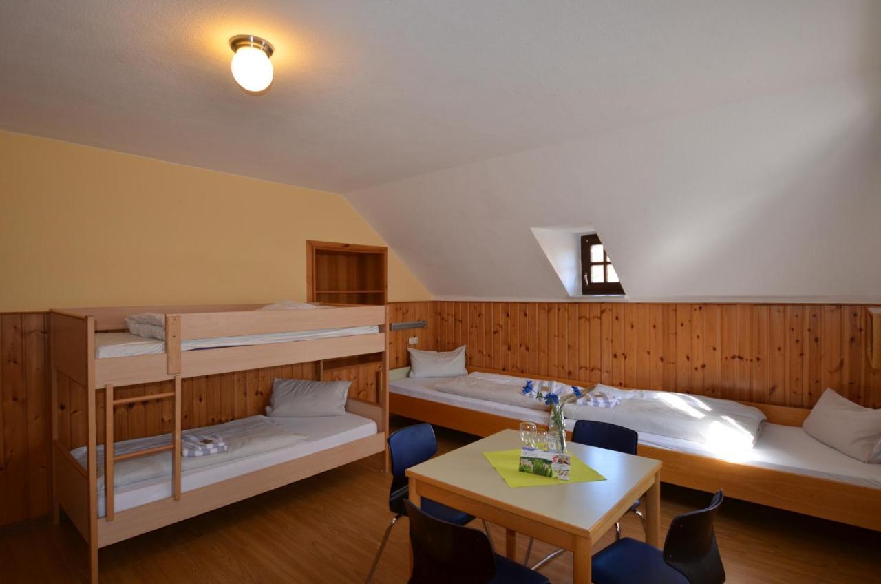 Stiftsberg - Bildungs- Und Freizeitzentrum Kyllburg Buitenkant foto
