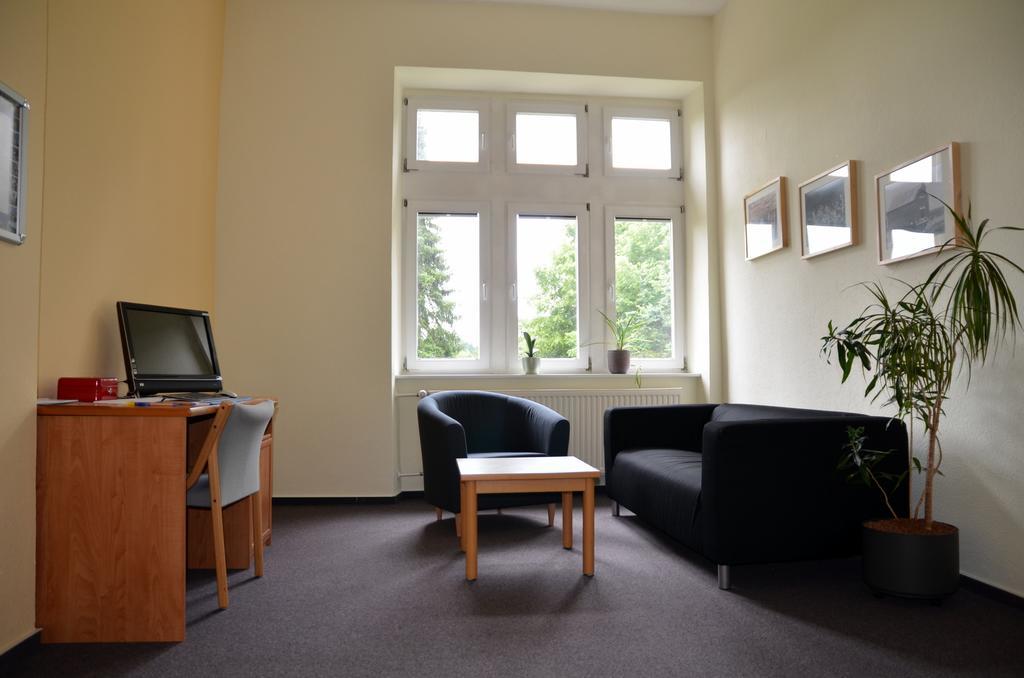 Stiftsberg - Bildungs- Und Freizeitzentrum Kyllburg Buitenkant foto