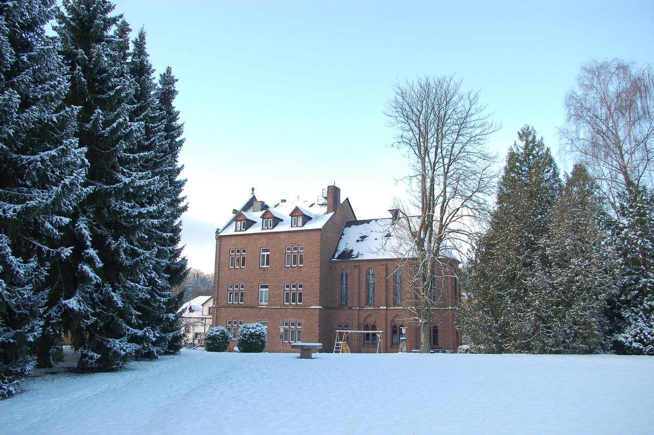 Stiftsberg - Bildungs- Und Freizeitzentrum Kyllburg Buitenkant foto