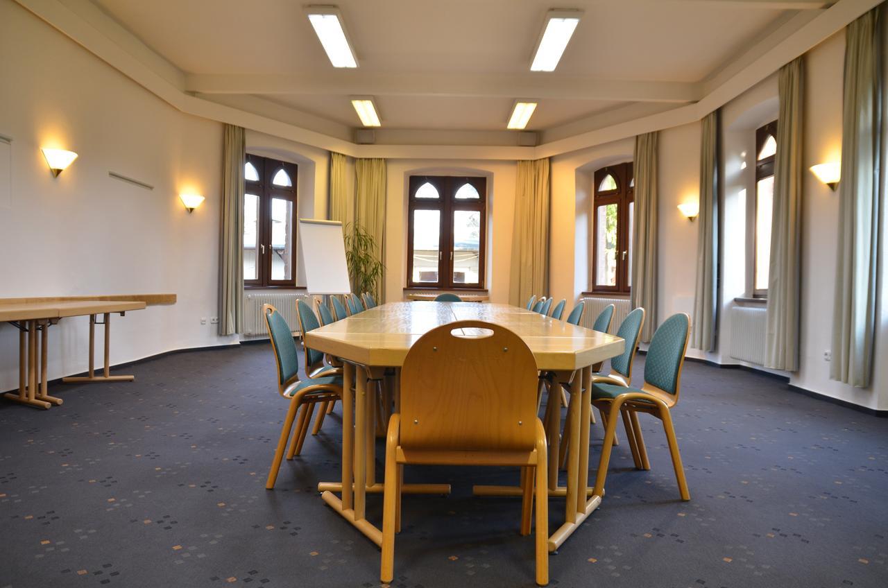 Stiftsberg - Bildungs- Und Freizeitzentrum Kyllburg Buitenkant foto