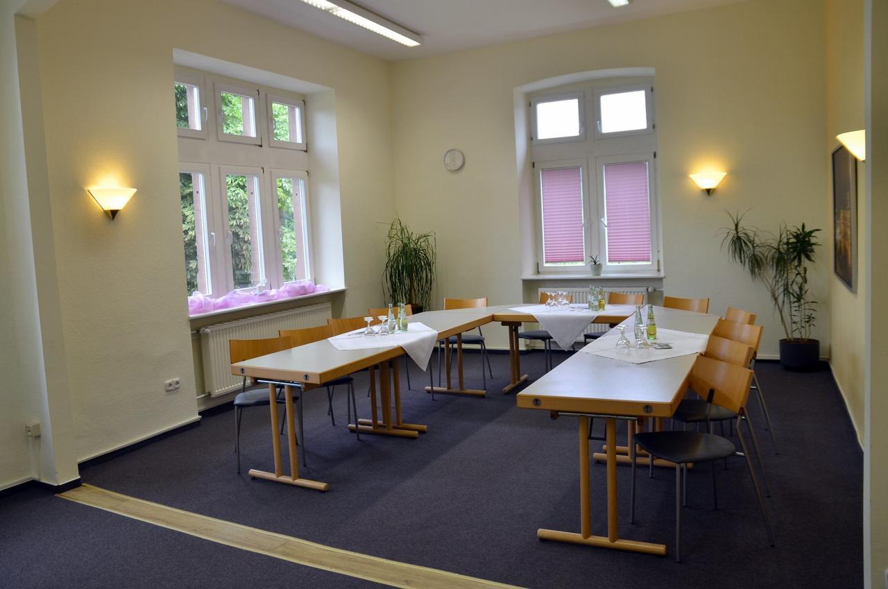 Stiftsberg - Bildungs- Und Freizeitzentrum Kyllburg Buitenkant foto