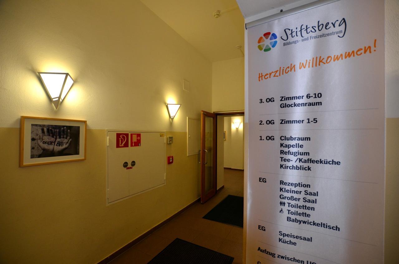 Stiftsberg - Bildungs- Und Freizeitzentrum Kyllburg Buitenkant foto